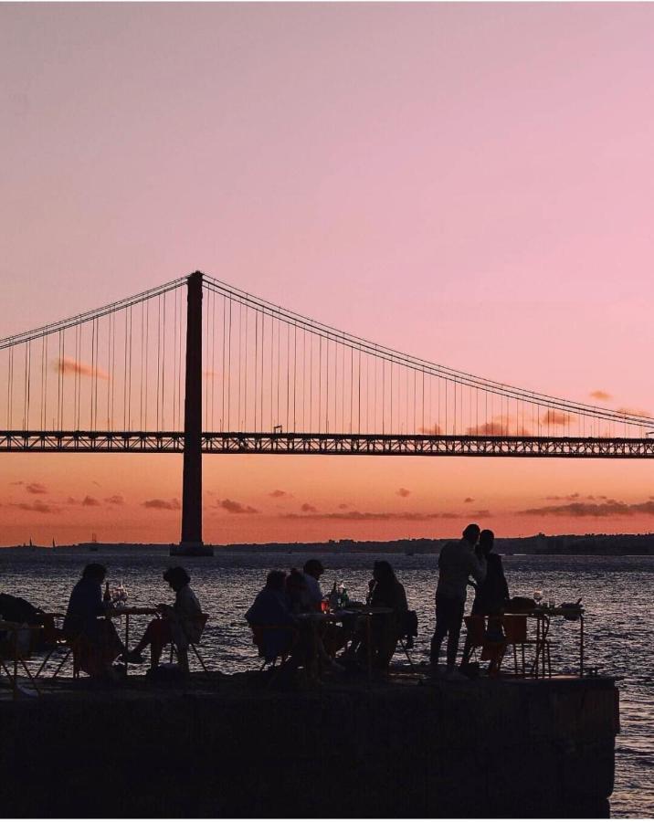 BestHomeStay- Caparica Beach Lisbon Almada Zewnętrze zdjęcie
