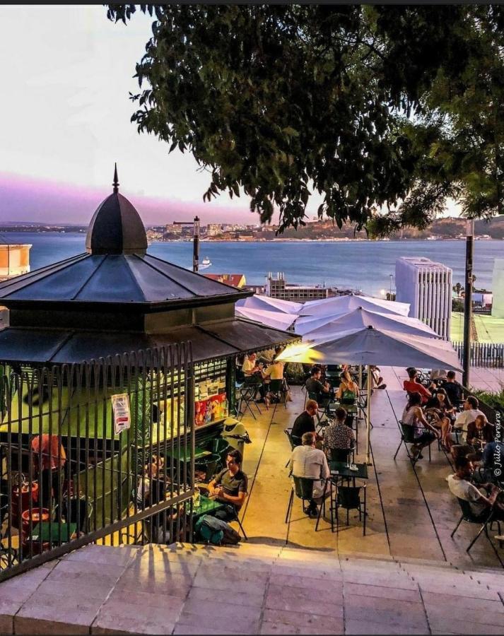 BestHomeStay- Caparica Beach Lisbon Almada Zewnętrze zdjęcie